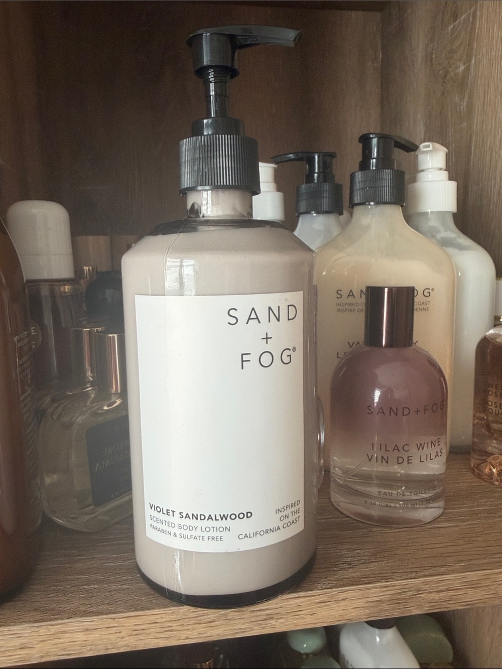 SAND + FOG Violet Sandalwood Scented Body Lotion - Cream